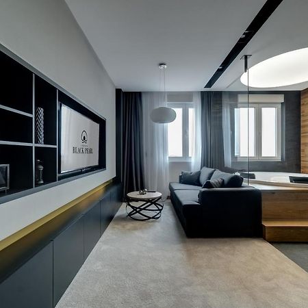 Black Pearl Luxury Suites 贝尔格莱德 外观 照片