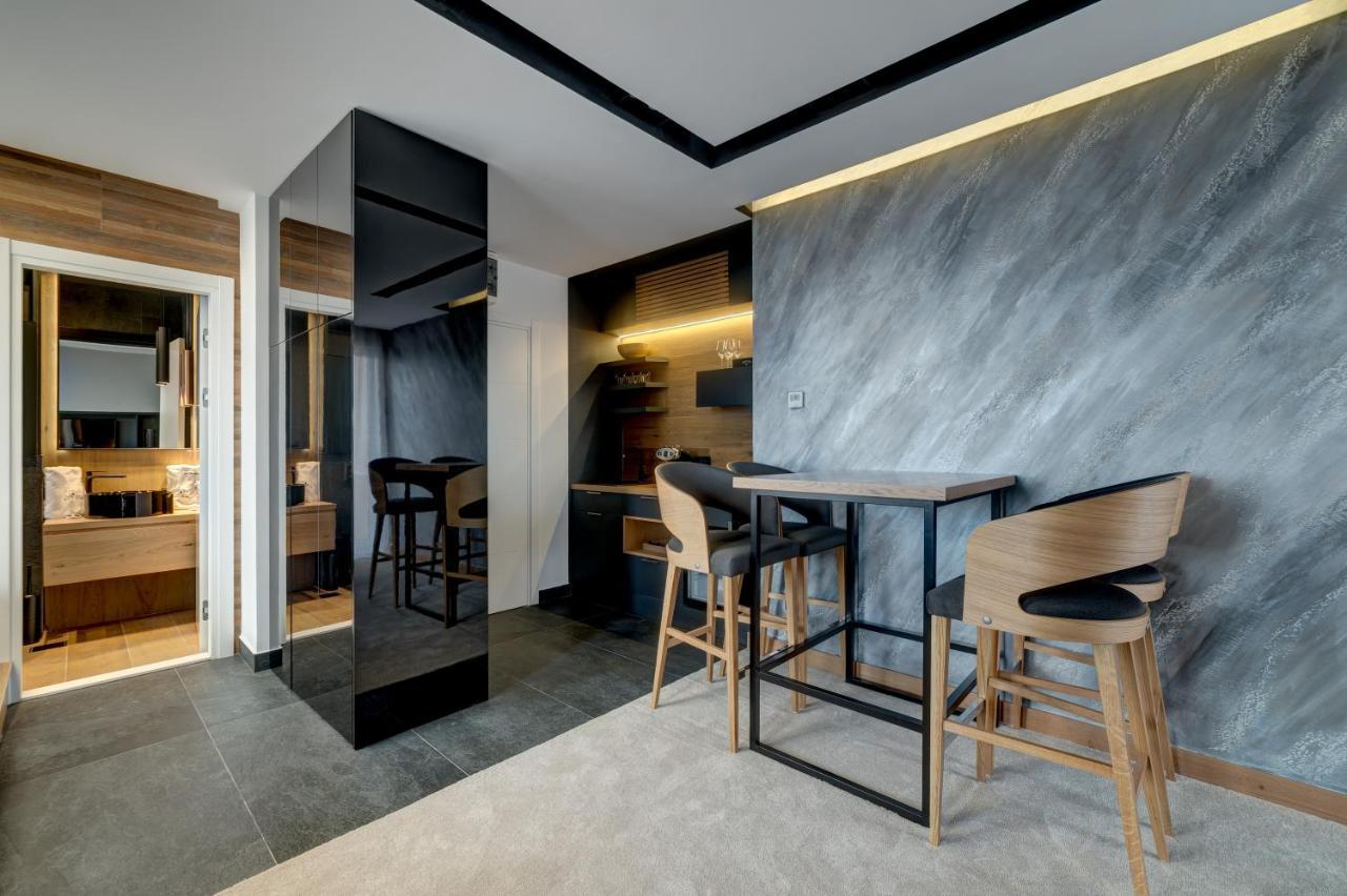 Black Pearl Luxury Suites 贝尔格莱德 外观 照片