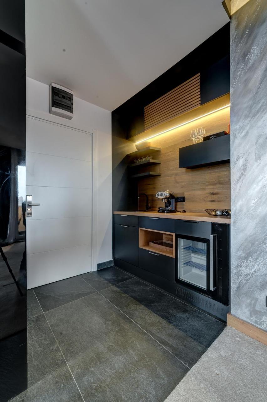 Black Pearl Luxury Suites 贝尔格莱德 外观 照片