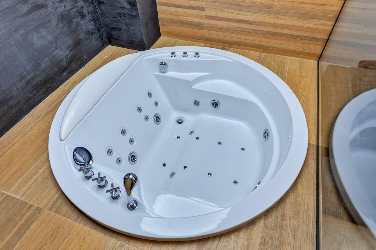 Black Pearl Luxury Suites 贝尔格莱德 外观 照片